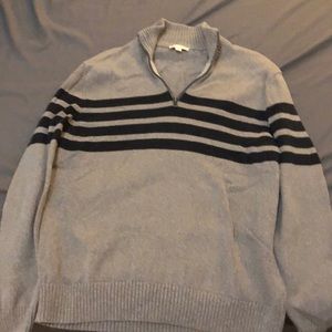 Men’s gap stripped sweater